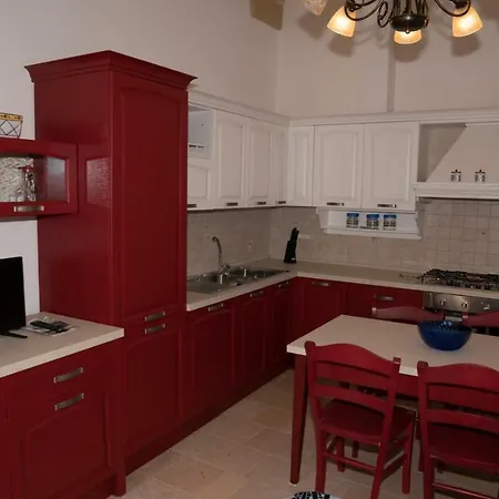 Casa Jacqueline Al Borgo * Giuliano