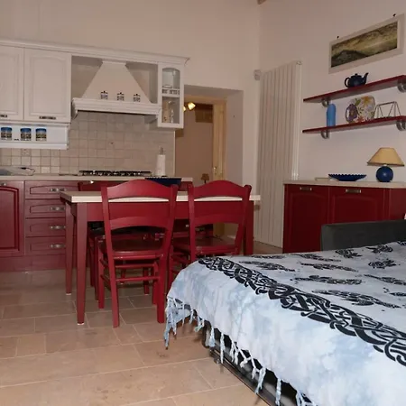 Casa Jacqueline Al Borgo * Giuliano