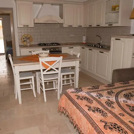 Casa Jacqueline Al Borgo Giuliano